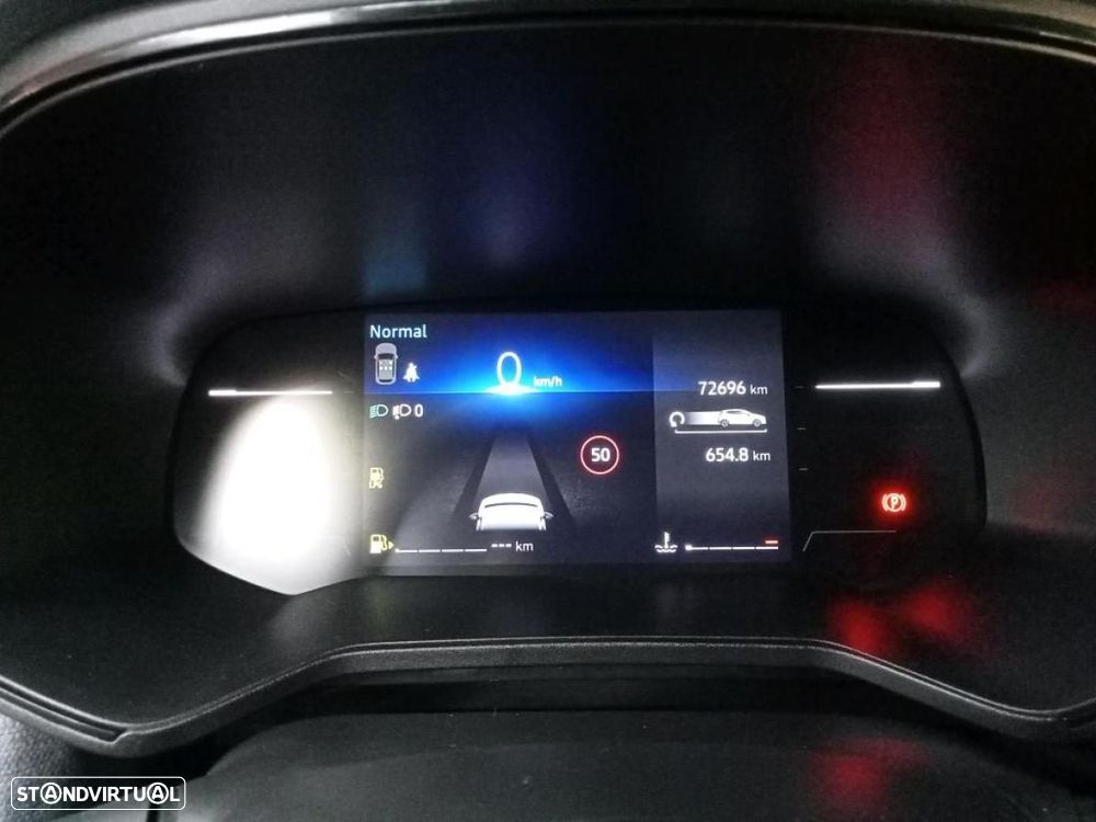 Renault Clio 1.0 TCe Evolution Bi-Fuel - 5