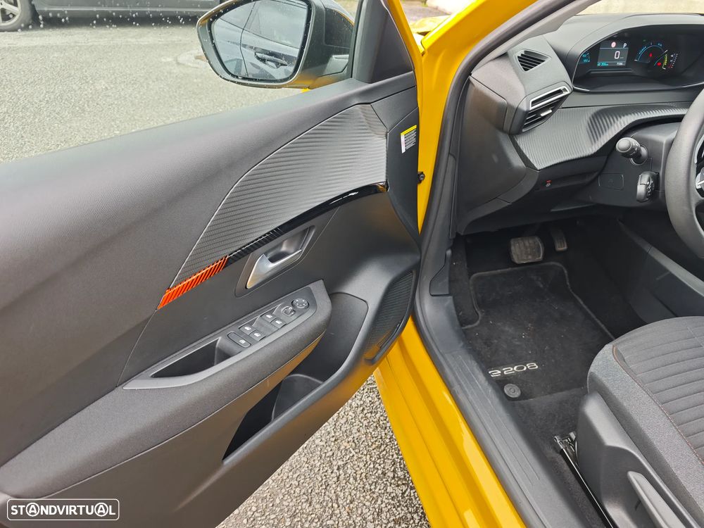Peugeot e-208 Active Pack - 16