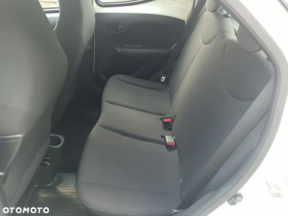 Toyota Aygo 1.0 VVT-i Black Edition - 16