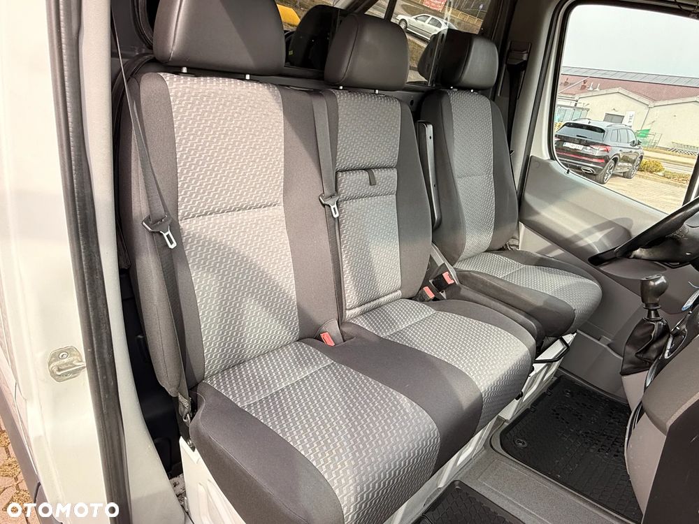 Volkswagen Crafter - 33