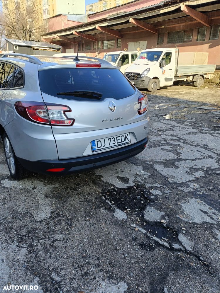 Renault Megane ENERGY dCi 110 Start & Stop Paris Business - 2