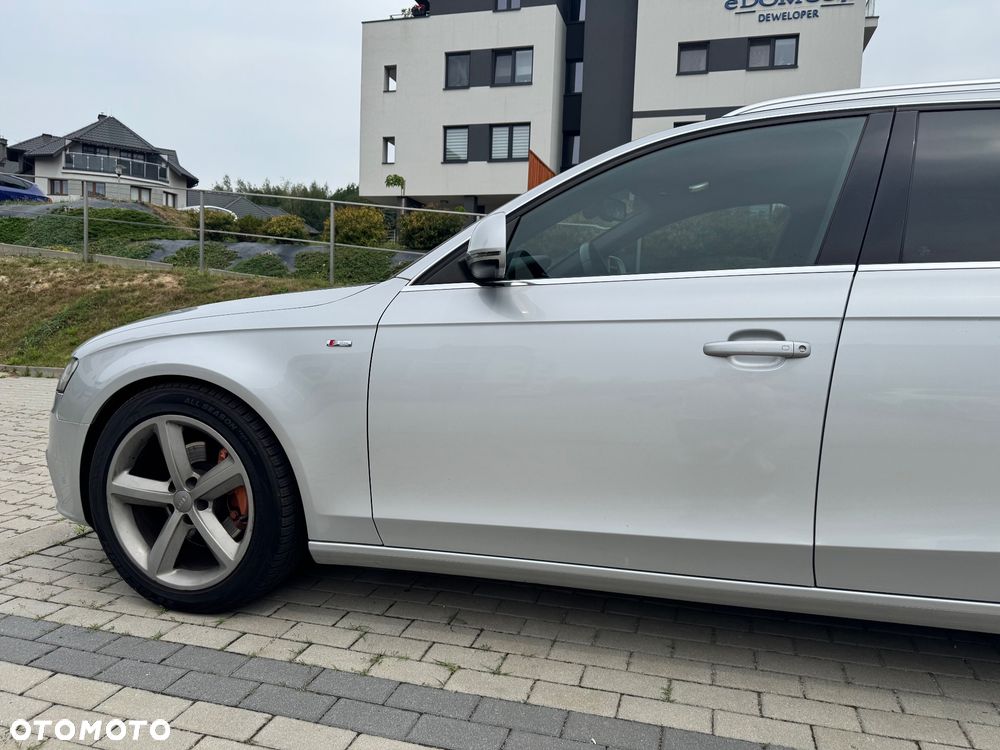 Audi A4 Avant 2.0 TFSI quattro Ambition - 22