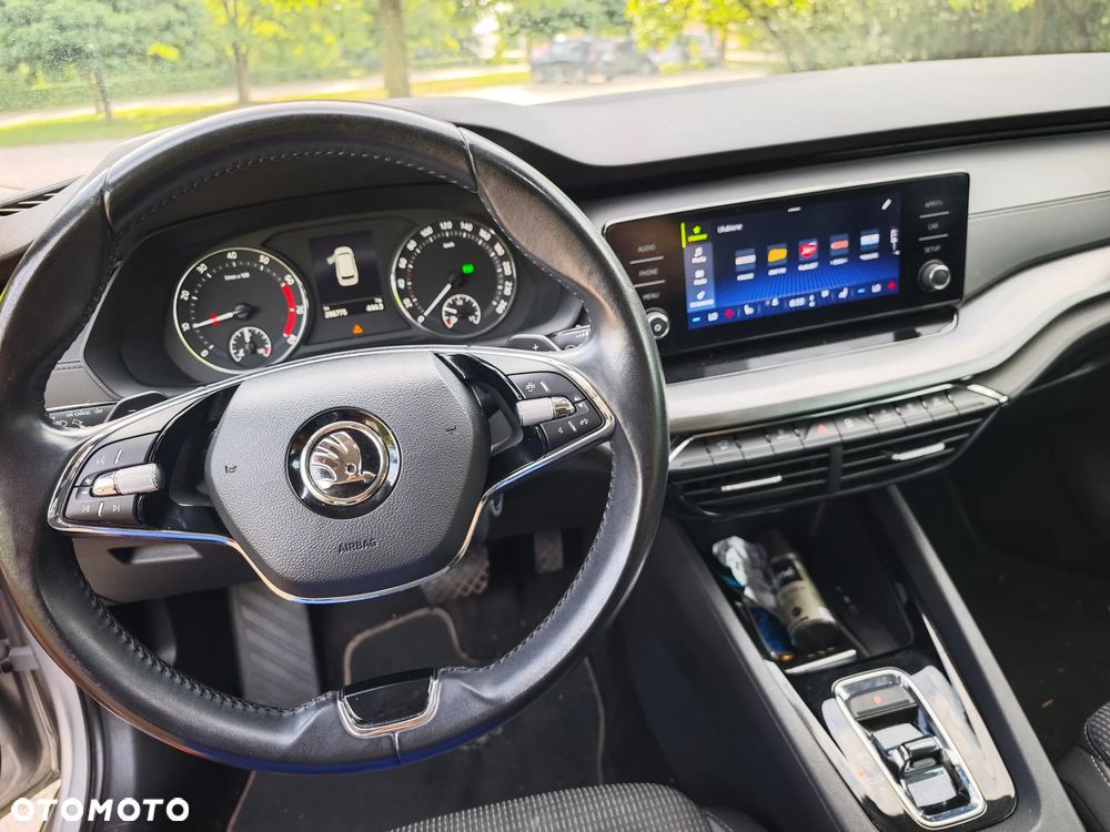 Skoda Octavia 1.5 TSI e-Tec Ambition DSG - 6