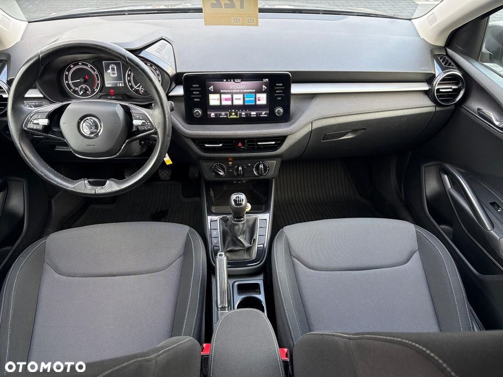 Skoda Fabia 1.0 TSI Ambition - 10