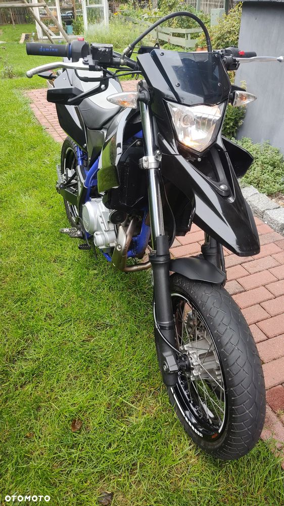 Yamaha WR - 6