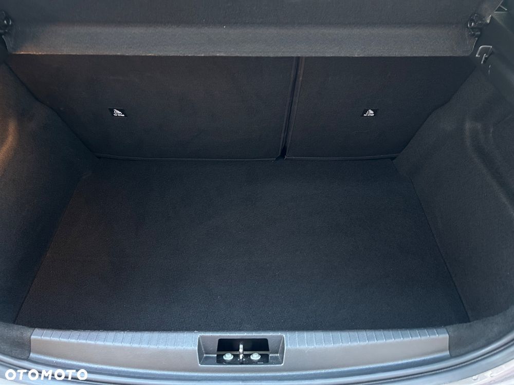 Peugeot 208 1.2 PureTech Like S&S - 11