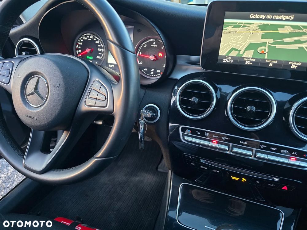 Mercedes-Benz Klasa C 180 (BlueTEC) d Avantgarde - 22
