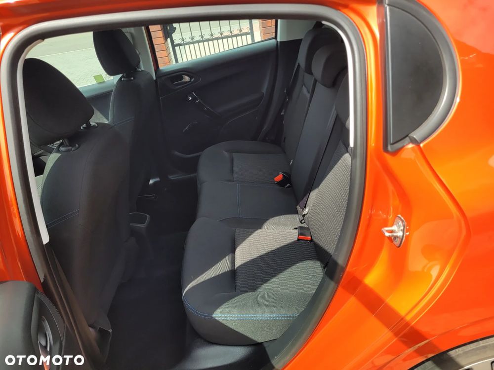Peugeot 208 1.2 PureTech Style - 13