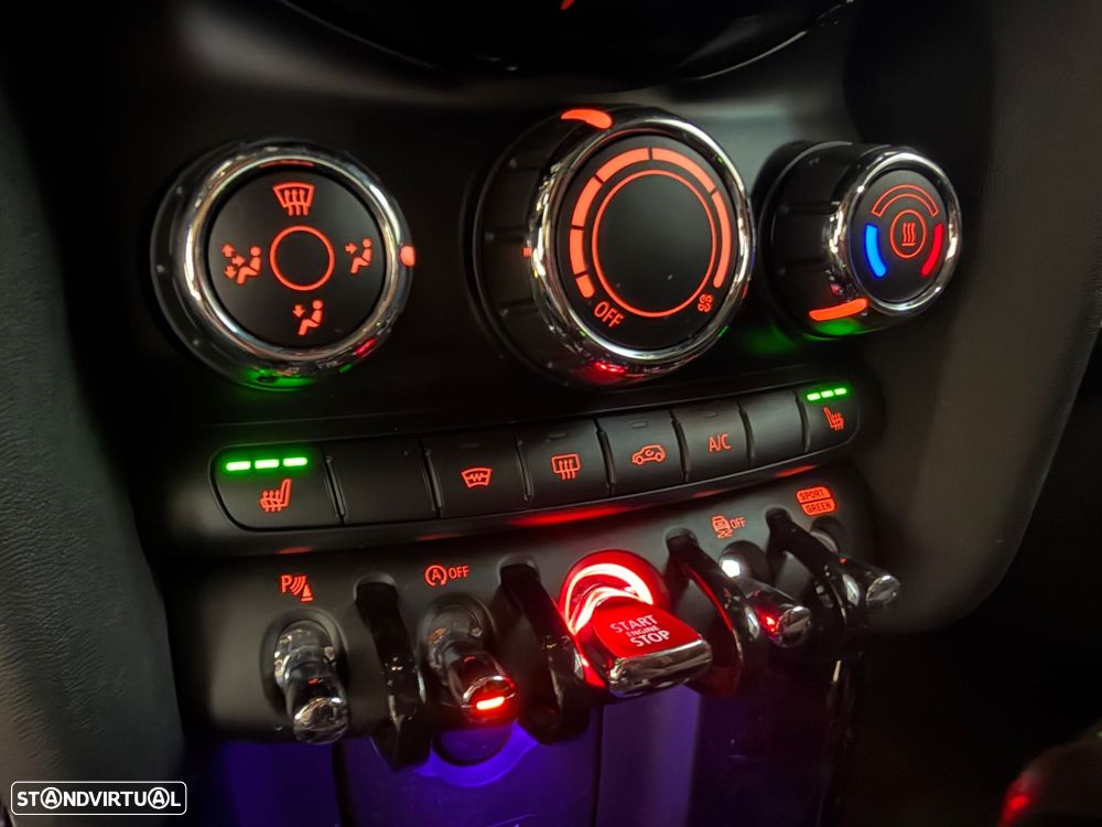 MINI 3 Portas John Cooper Works Aut. - 15