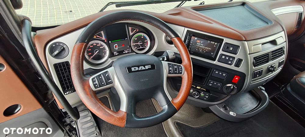 DAF XF 530 Low Deck - 7