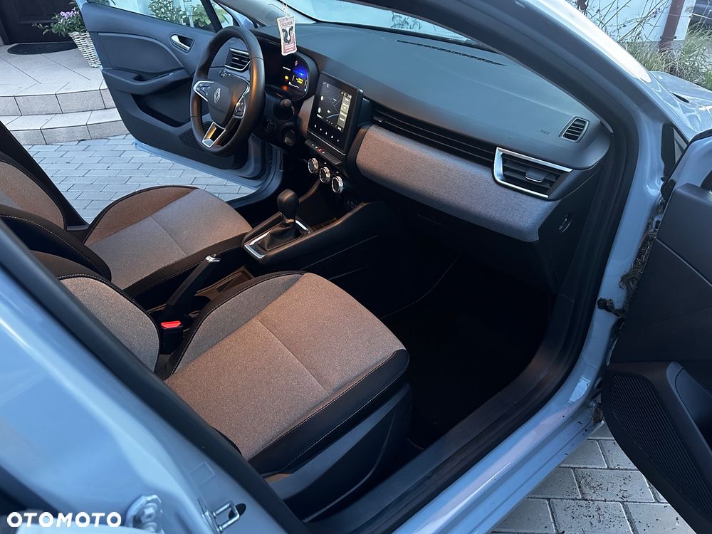 Renault Clio 1.6 E-TECH Full Hybrid 145 Techno - 28