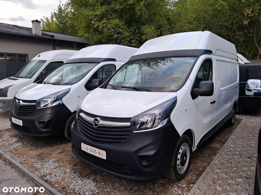 Opel Vivaro 2018 L2H2 MAXI * klima 3osobowy - 34