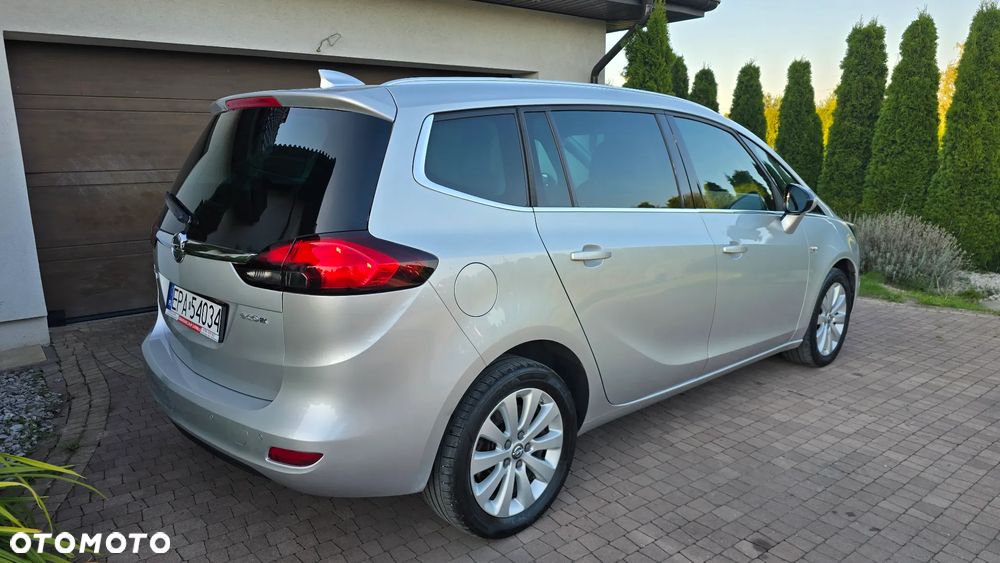 Opel Zafira - 11