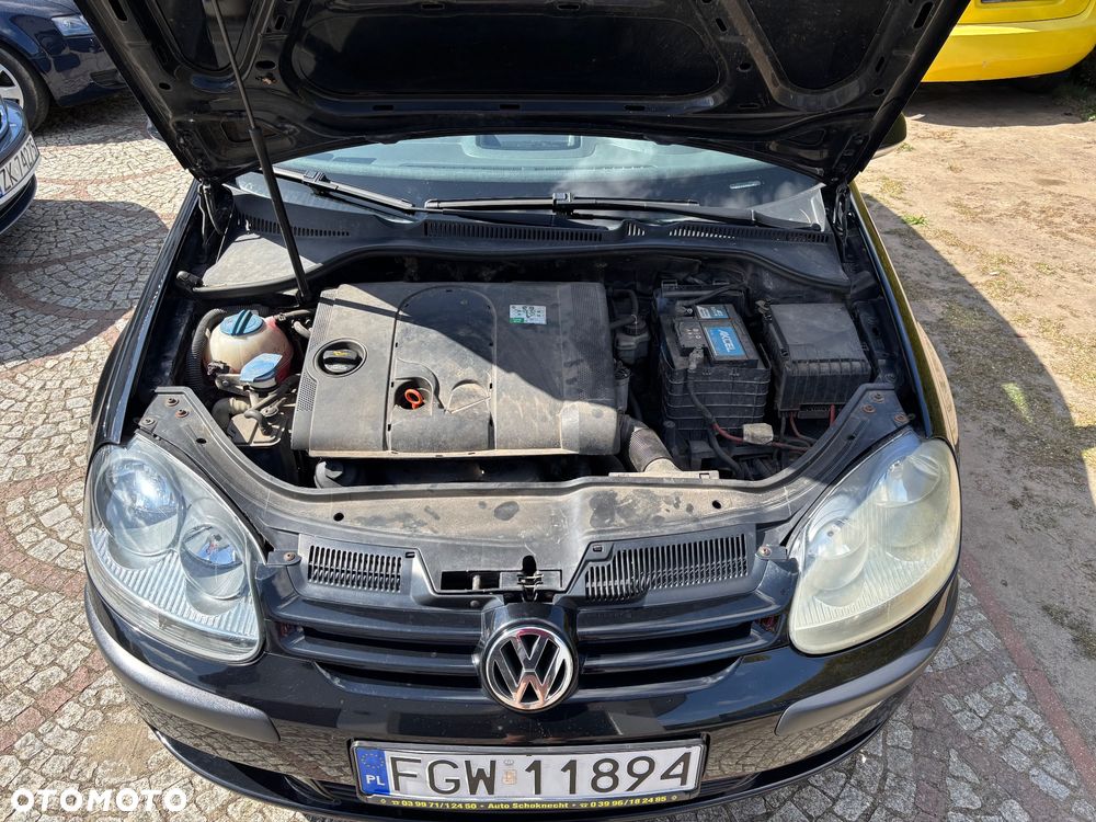 Volkswagen Golf 1.6 FSI Goal - 18