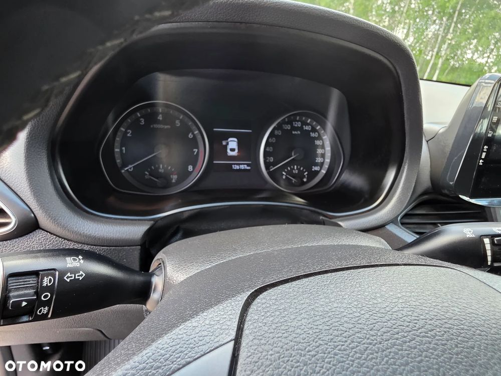 Hyundai i30 1.0 T-GDI Connect & Go - 18