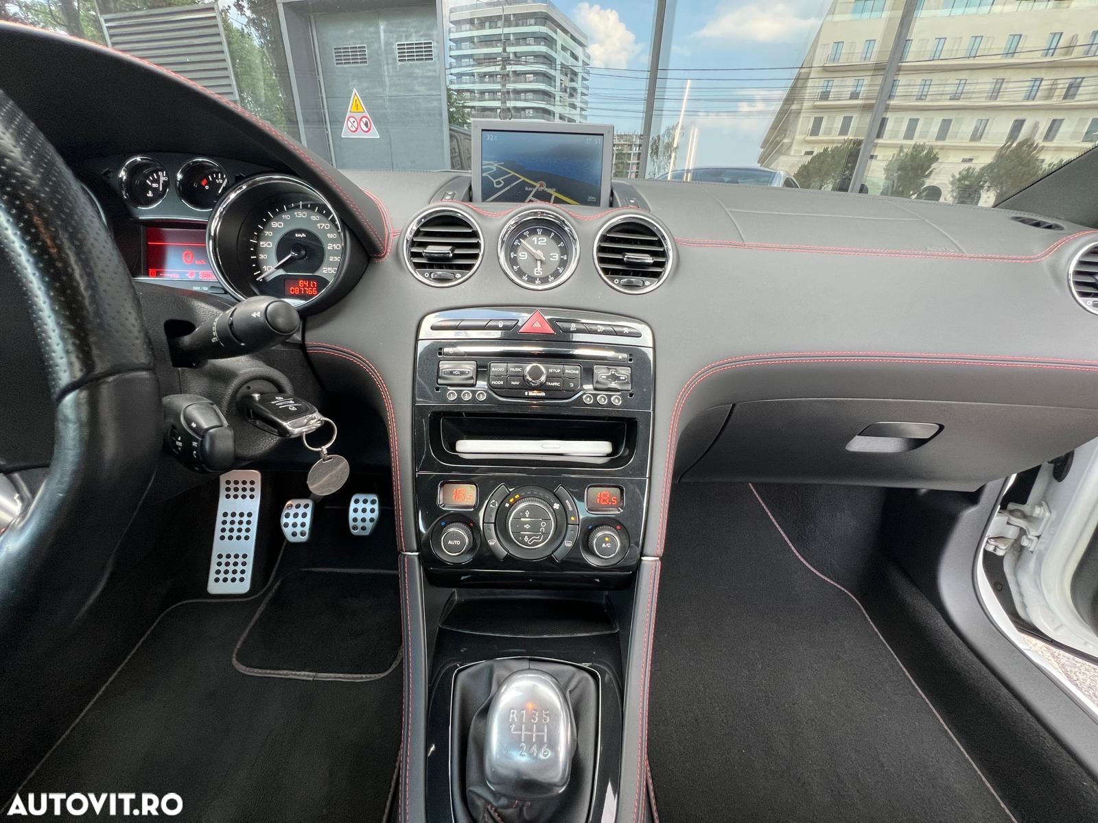 Peugeot RCZ 1.6 THP Sport - 6