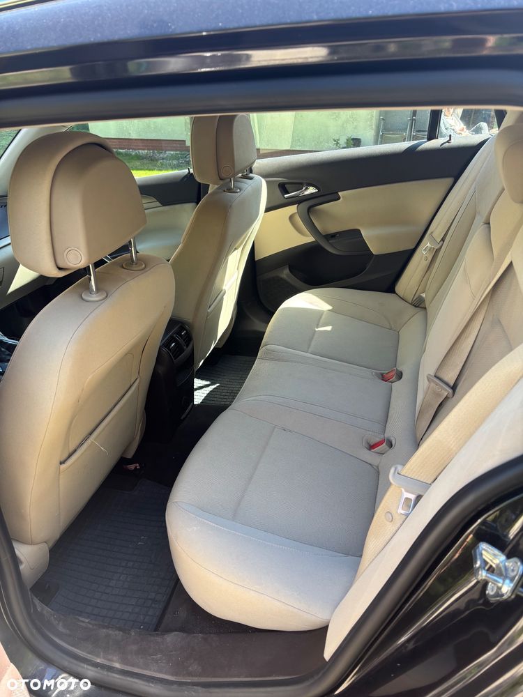 Opel Insignia 2.0 CDTI - 12