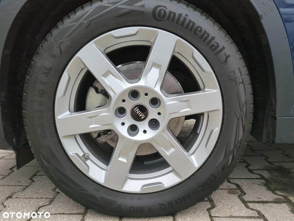 MINI Countryman E 66.5kWh Linia Classic - 18