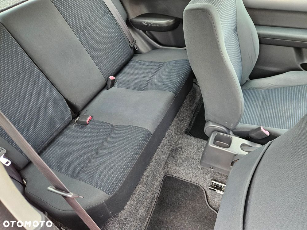 Suzuki Swift 1.3 Classic - 12