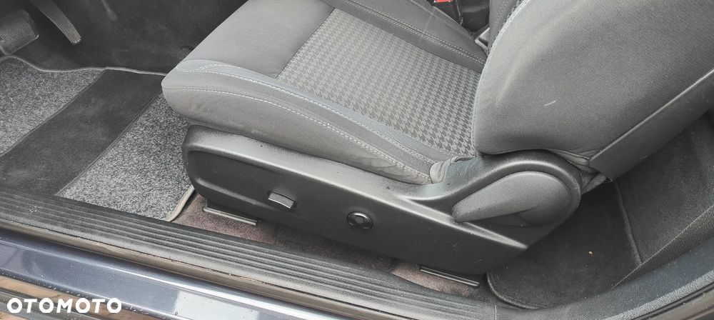 Dodge Challenger ver-automatik-sxt-plus - 32