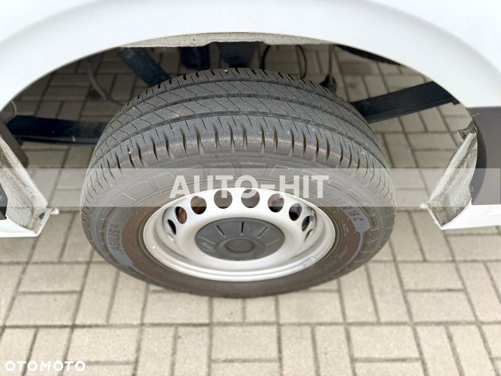 Volkswagen Crafter - 23