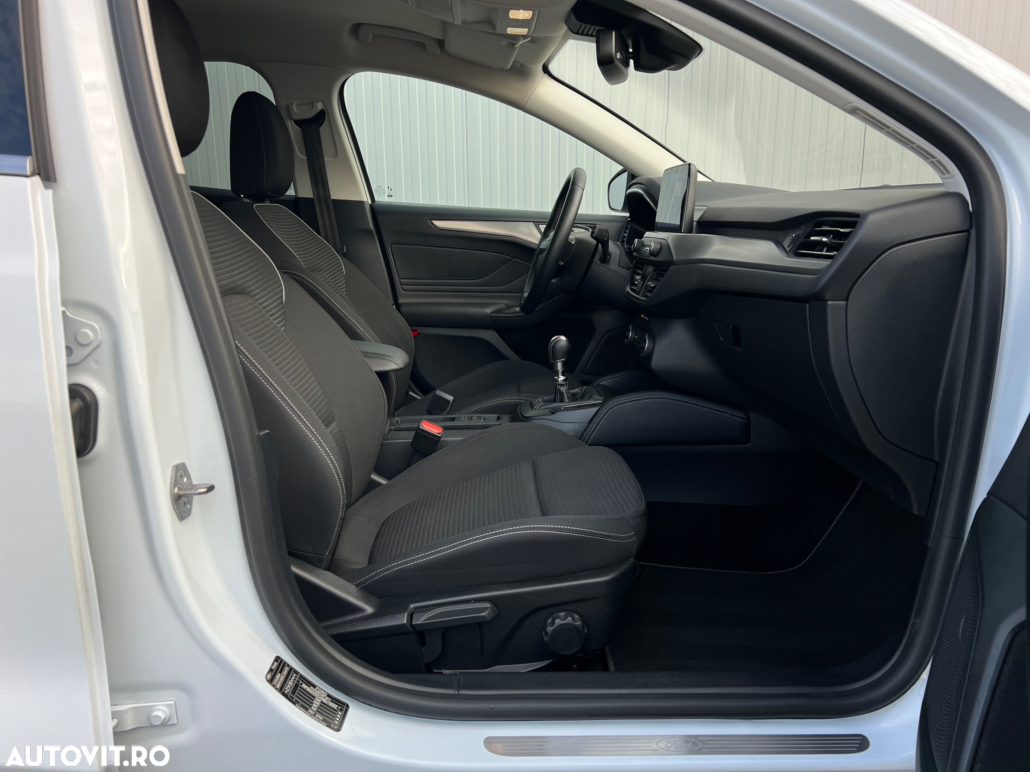 Ford Focus 1.5 EcoBlue Start-Stopp-System TITANIUM X - 15