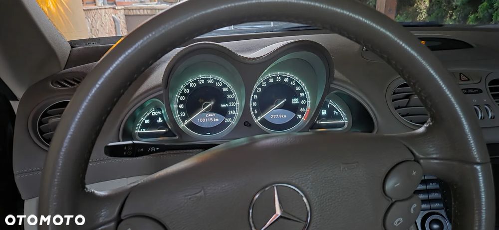 Mercedes-Benz SL 500 7G-TRONIC - 8