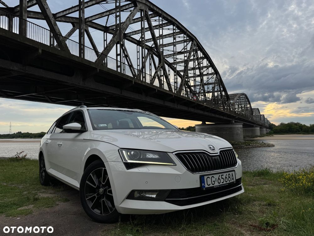 Skoda Superb 2.0 TDI Ambition DSG - 1