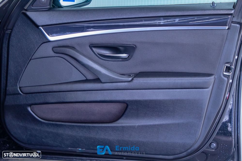 BMW 520 d Pack M Auto - 43
