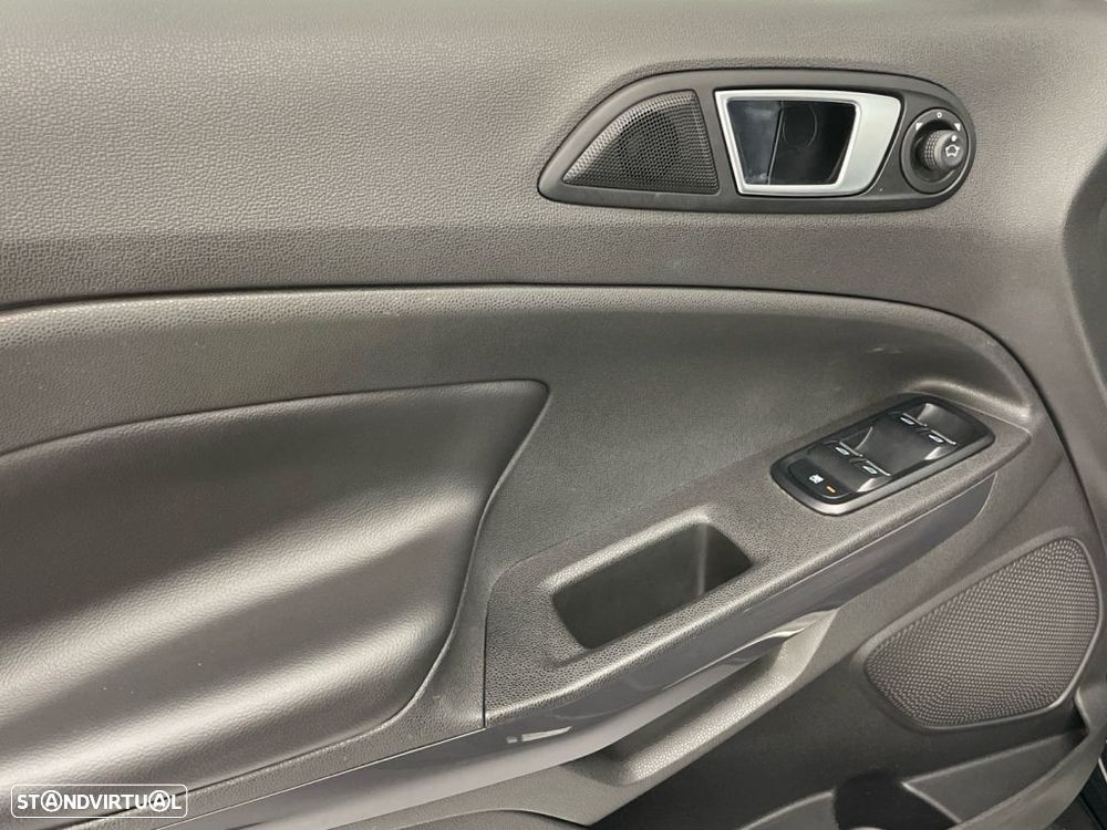 Ford EcoSport 1.0 EcoBoost Titanium Plus - 17