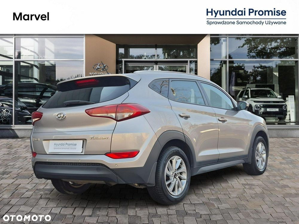 Hyundai Tucson 1.6 GDI BlueDrive Comfort 2WD - 5