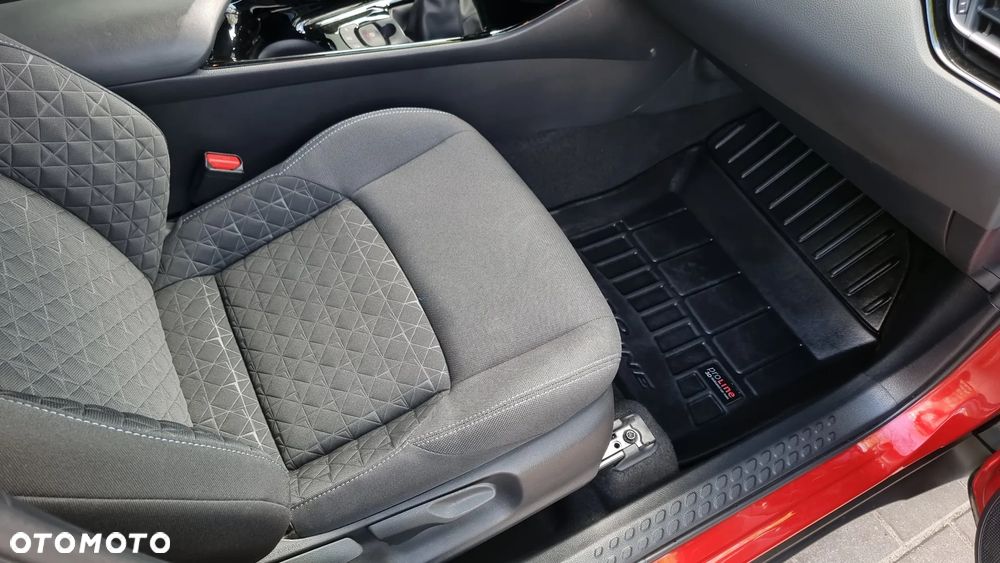 Toyota C-HR 1.2 T Premium - 31