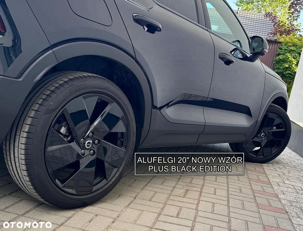 Volvo XC 40 B3 B DKG Plus Black Edition - 32