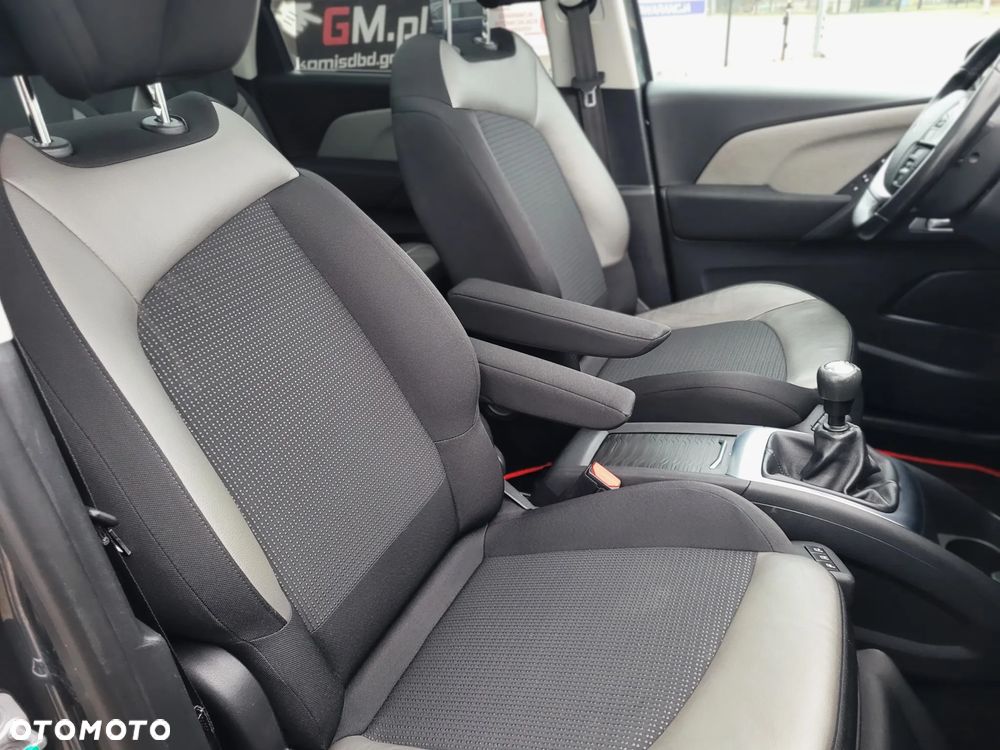 Citroën C4 Picasso 1.6 e-HDi Exclusive - 22