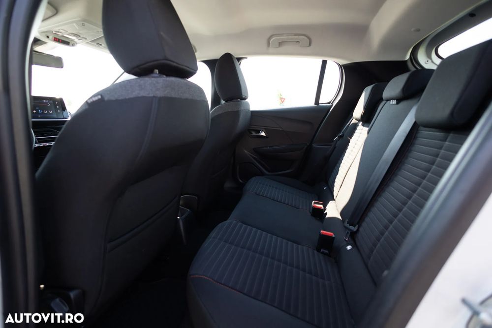 Peugeot 208 1.2 L PureTech STT Active Pack - 24