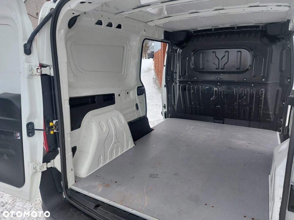 Fiat Doblo - 16