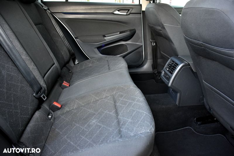 Volkswagen Golf 2.0 TDI SCR DSG Life - 19
