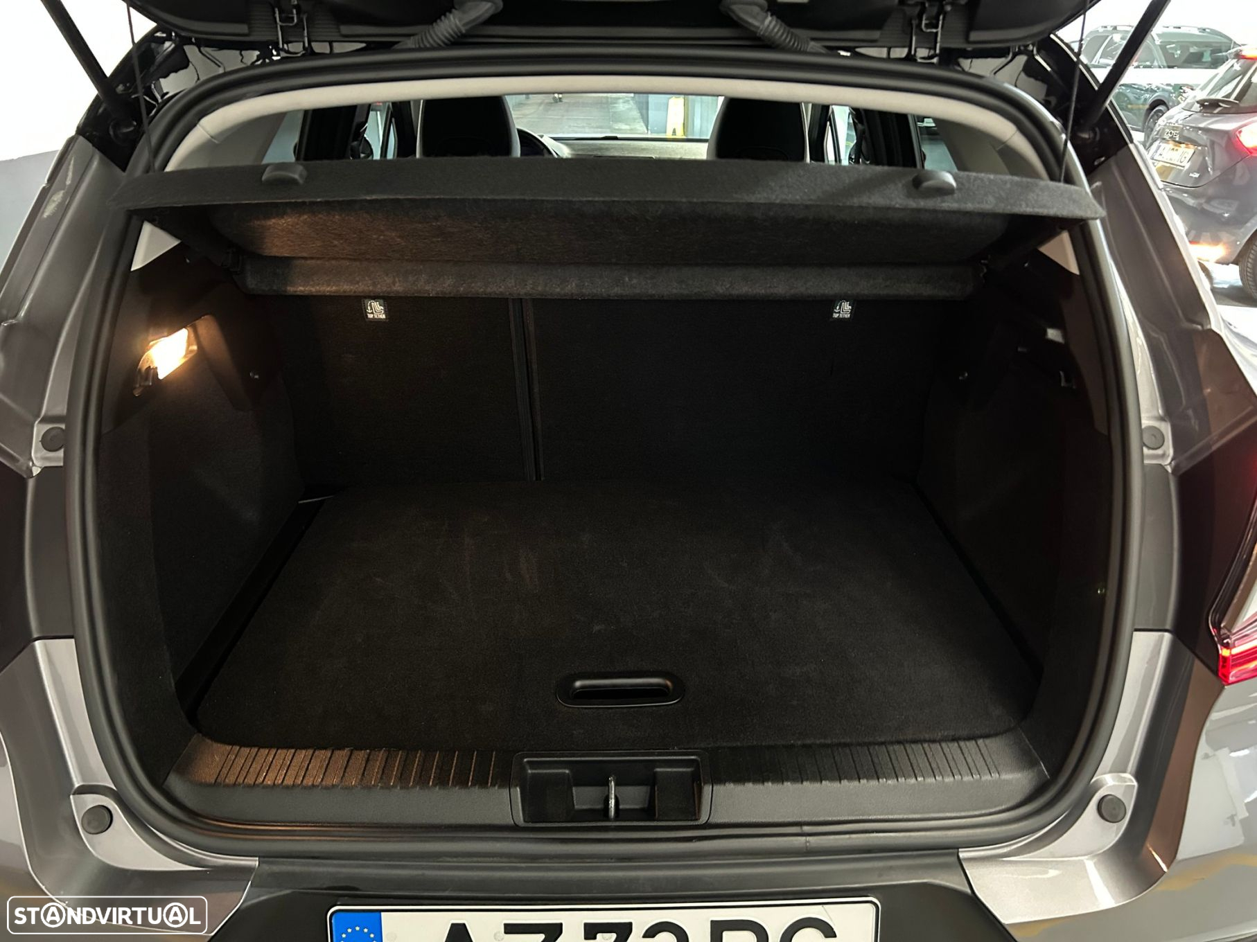 Renault Captur 1.0 TCe Techno - 16