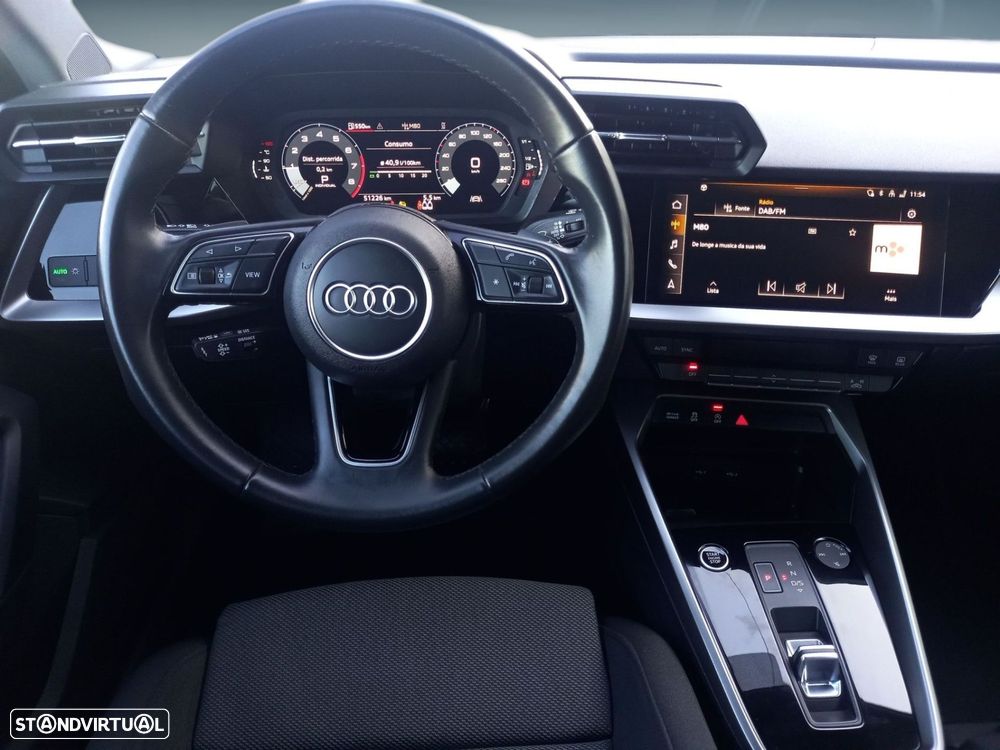 Audi A3 Limousine 30 TFSI S line S tronic - 11