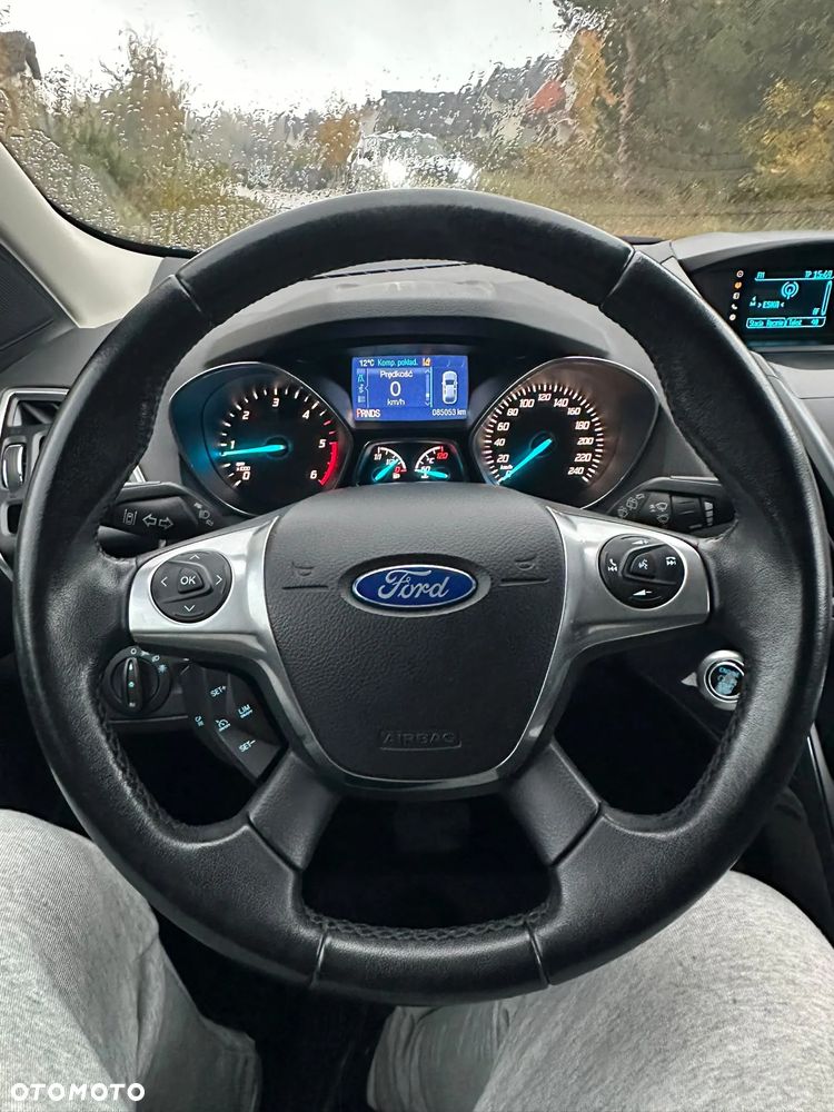 Ford Kuga 2.0 TDCi 4x4 Titanium - 21