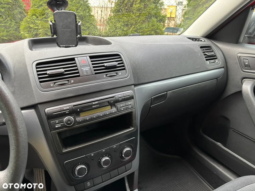 Skoda Yeti 1.2 TSI Active DSG - 8