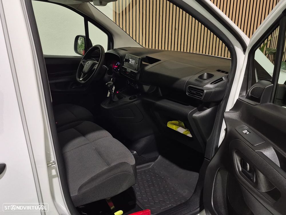 Opel Combo 1.5CDTI - 2023 - 75.000KM | GARANTIA | NACIONAL - 3 LUG - 26