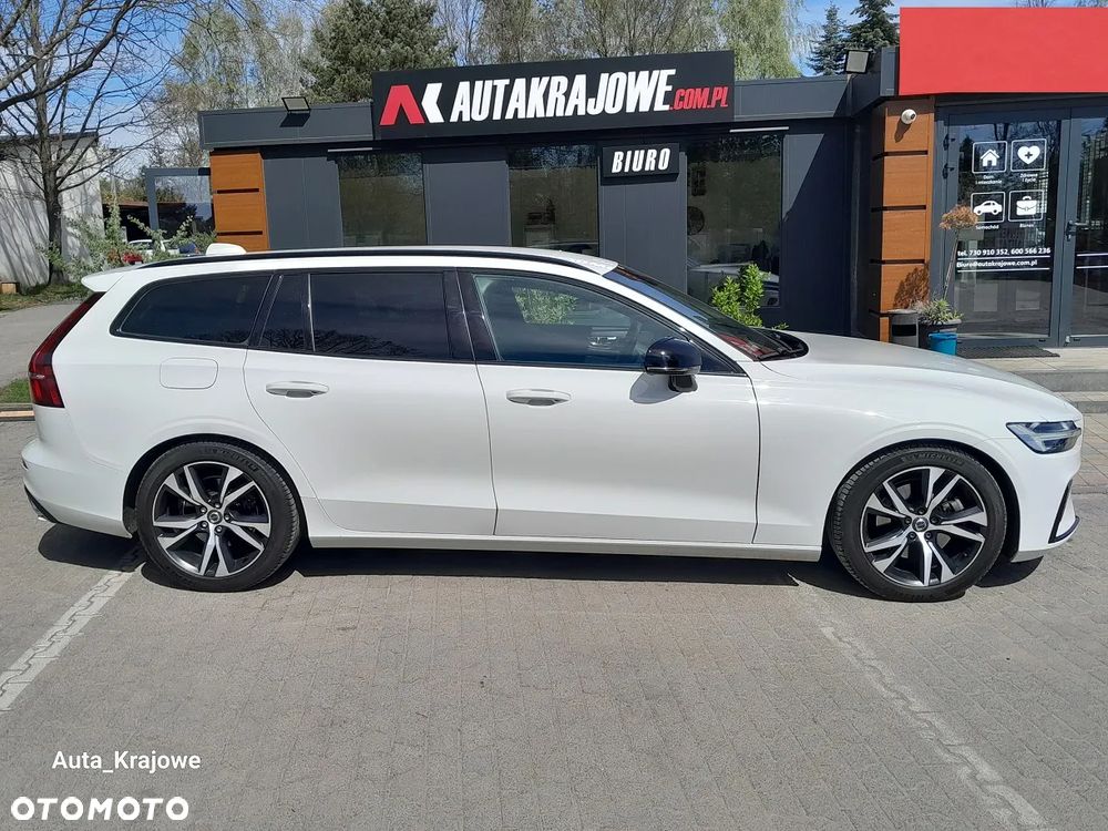 Volvo V60 B3 B R-Design - 8