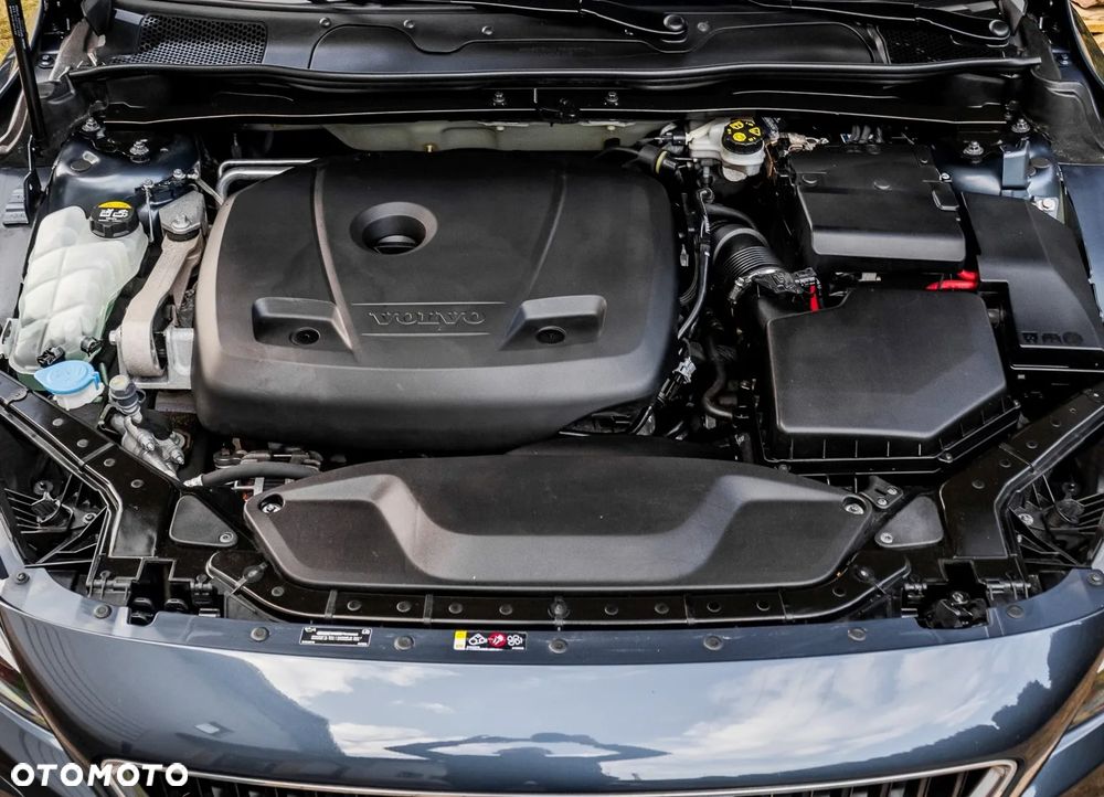 Volvo V40 T2 Drive-E Momentum - 31