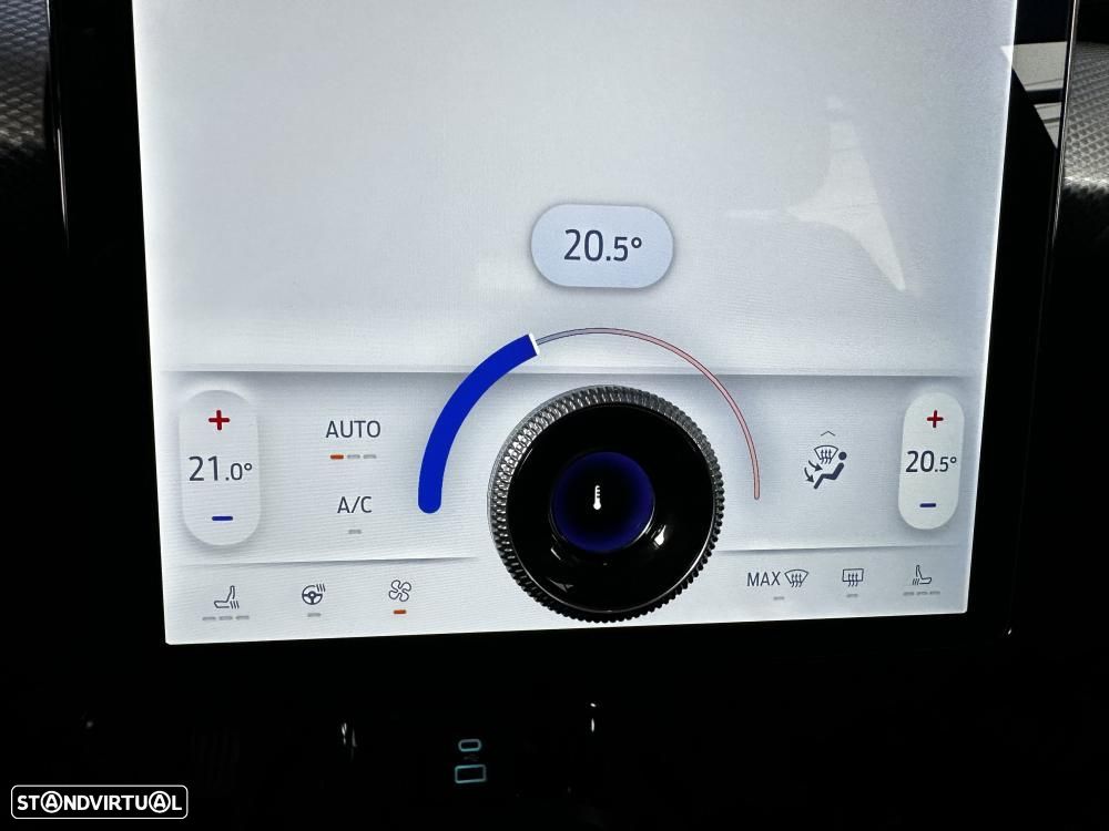 Ford Mustang Mach-E Standard - 34