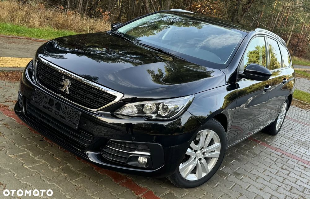 Peugeot 308 - 1