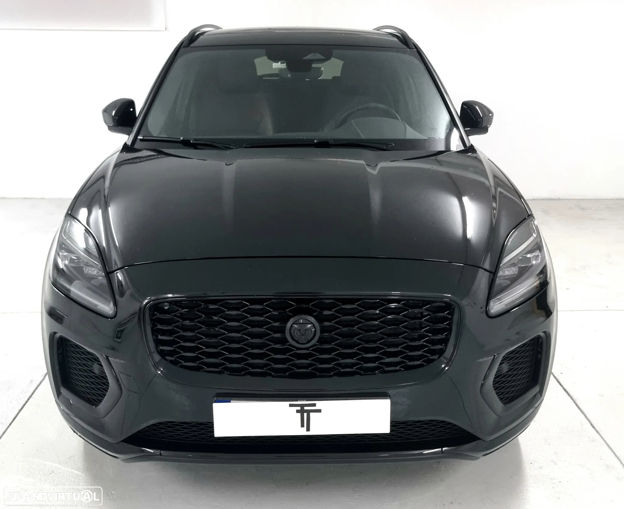 Jaguar E-Pace 1.5 P300e R-Dynamic SE AWD Aut. - 33