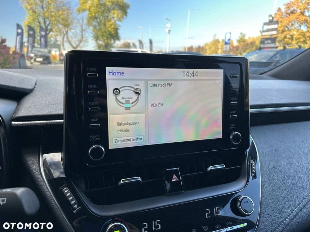 Toyota Corolla 2.0 Hybrid Comfort - 17