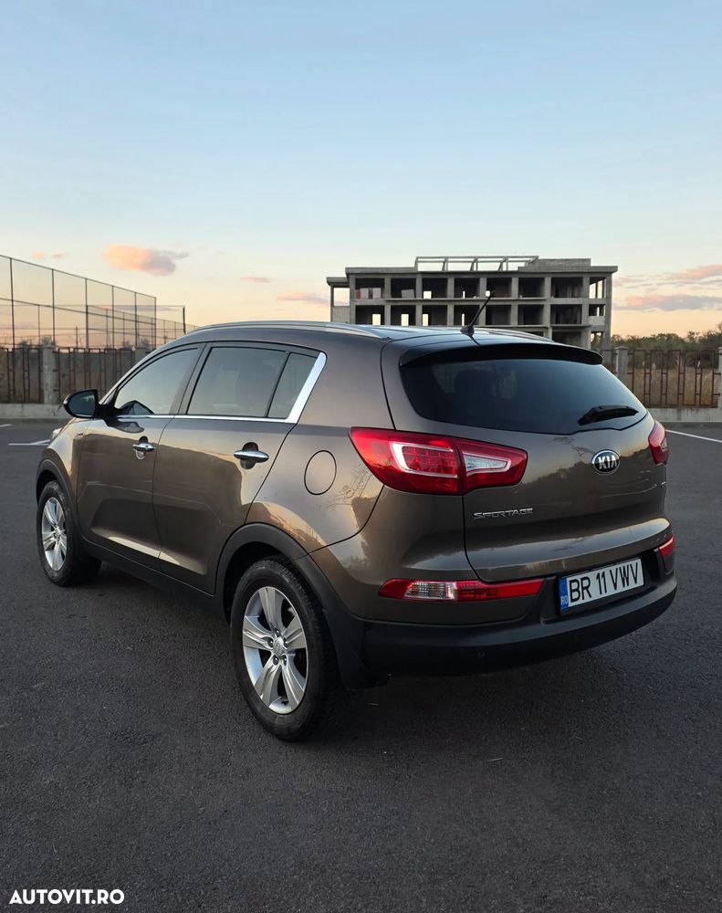 Kia Sportage 2.0 CRDI AWD Vision - 7