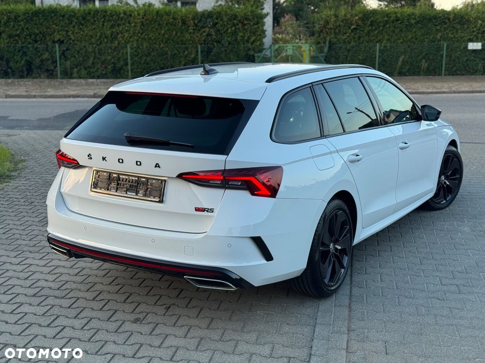 Skoda Octavia 2.0 TDI DSG RS - 15